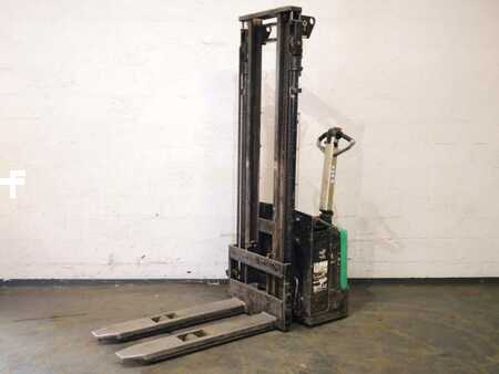 Pallet Stackers 2012  Mitsubishi SBP12N (3)
