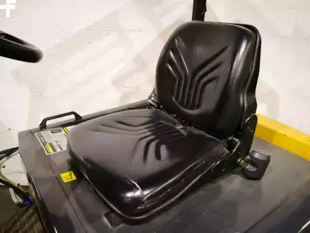 Electric - 4 wheels 2006  CAT Lift Trucks EC25N (15)