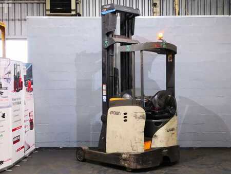 Reachtrucks 2011  Crown ESR5000-1.4 (3)