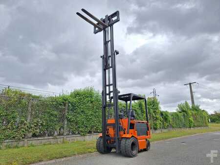 Carrelli elettrici 4 ruote 2001  Carer R45N5 (1)