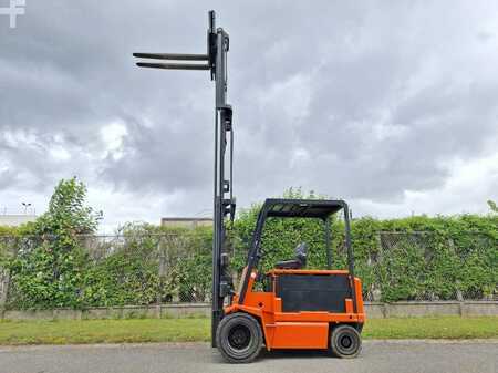 Carrelli elettrici 4 ruote 2001  Carer R45N5 (7)