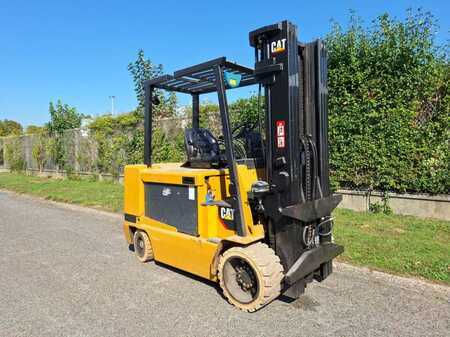 El Truck - 4-hjul 2009  CAT Lift Trucks EC55N (1)