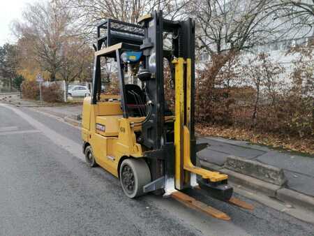 Chariots élévateurs GPL 2004  CAT Lift Trucks GC45K SWB (1)