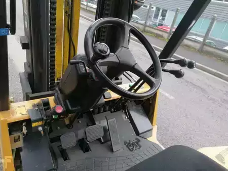 LPG Forklifts 2004  CAT Lift Trucks GC45K SWB (13)