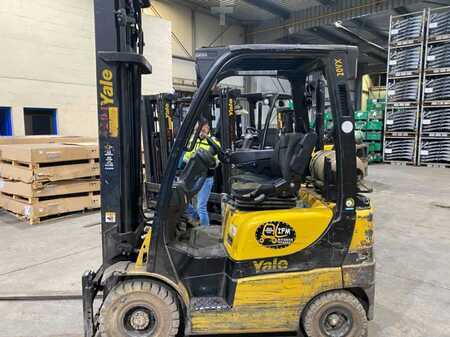 LPG Forklifts 2017  Yale GLP20SVX-VALUE (7)