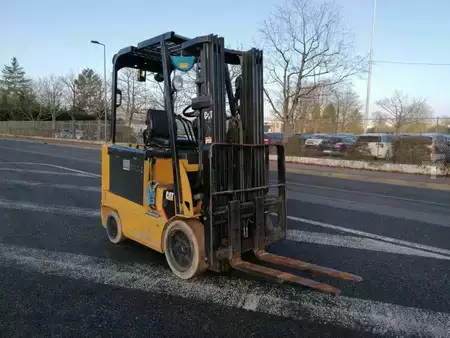 Electric - 4 wheels 2007  CAT Lift Trucks EC25 (13)