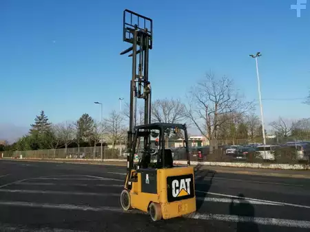 Electric - 4 wheels 2007  CAT Lift Trucks EC25 (20)