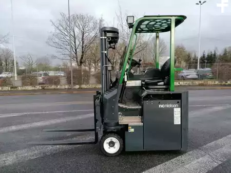 Carrelli elevatori 4 vie 2020  Combilift CBE2500 (17)