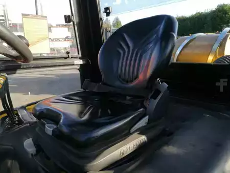 Wózki gazowe 2014  Hyundai 40L-7A (18)