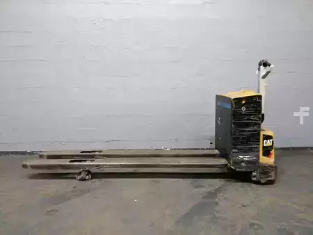 Transpalettes électriques 2015  CAT Lift Trucks NPP20N2 (13)