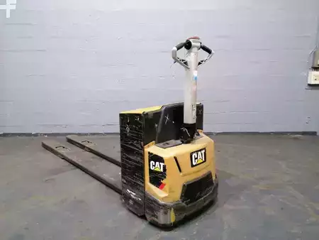 Transpalettes électriques 2015  CAT Lift Trucks NPP20N2 (16)