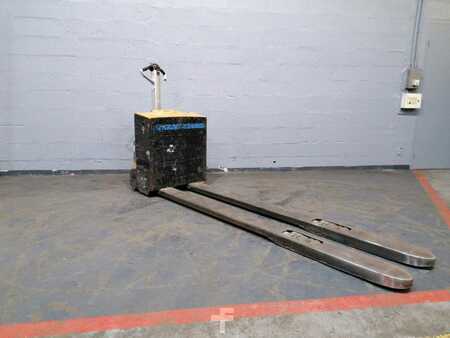 Transpallet elettrici 2015  CAT Lift Trucks NPP20N2 (7)