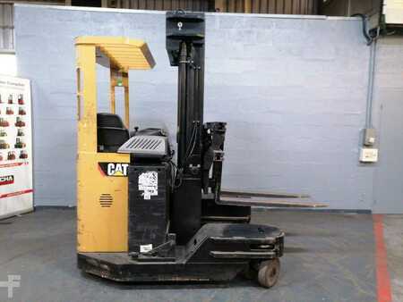 Carretilla retráctil 2012  CAT Lift Trucks NRM20K (4)
