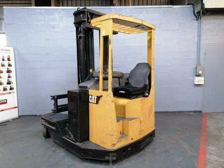 Carretilla retráctil 2012  CAT Lift Trucks NRM20K (6)