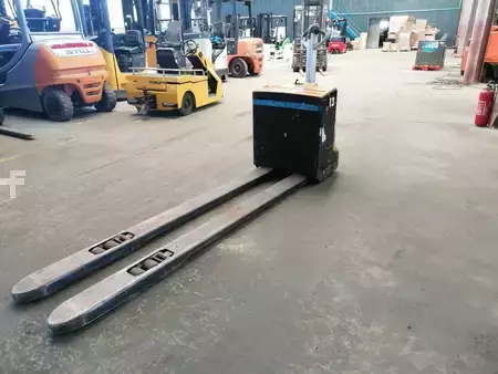 Transpalettes électriques 2016  CAT Lift Trucks NPP20N2 (16)