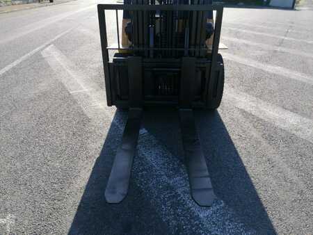 Carretilla elevadora GLP 2007  CAT Lift Trucks GP40KL (12)