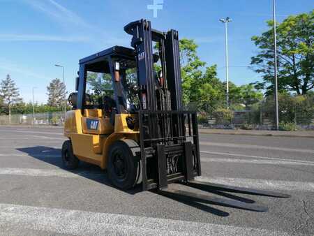Carretilla elevadora GLP 2007  CAT Lift Trucks GP40KL (2)