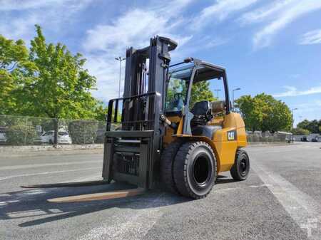 Carretilla elevadora GLP 2011  CAT Lift Trucks GP40N (4)