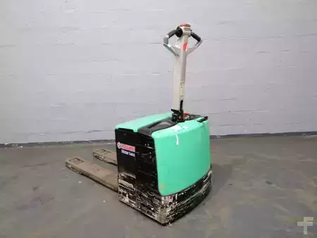 Transpalettes électriques 2010  CAT Lift Trucks NPP20M (19)