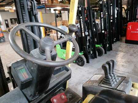 Carrelli elettrici 4 ruote 1998  Hyster E1.50XM (4)
