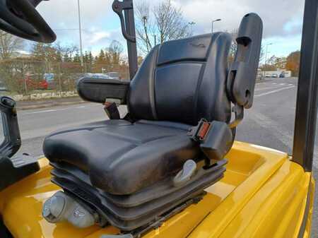 Electric - 3 wheels 2015  Yale ERP16VTMWB (9)