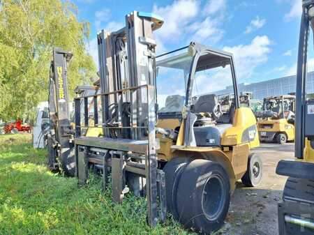 Chariots élévateurs GPL 2011  CAT Lift Trucks GP40N (3)