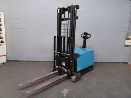 Pallet Stackers 2015  Heli CDD12 (11)