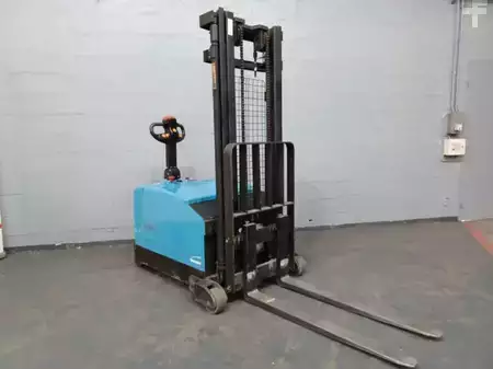 Pallet Stackers 2015  Heli CDD12 (19)