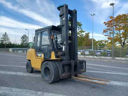 Wózki gazowe 2007  CAT Lift Trucks GP45K2 (2)