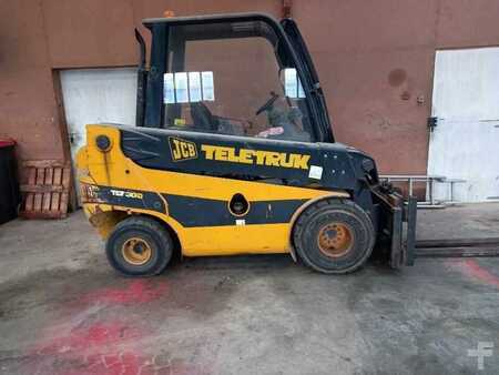 Sollevatori telescopici rotativi 1999  JCB TLT30D (14)