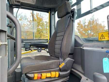 Carrelli elettrici 4 ruote 2013  Kalmar ECF70-6 (6)