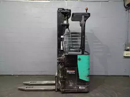 Stacker de condutor em pé 2010  CAT Lift Trucks NSR20N (17)