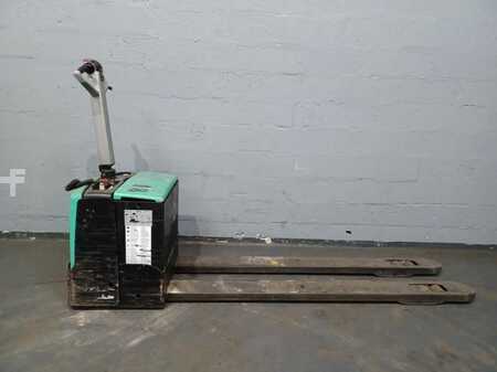 Transpallet elettrici 2010  CAT Lift Trucks NPP20M (6)