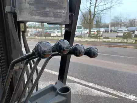 Elektro 4 Rad 2007  CAT Lift Trucks EP25K (19)
