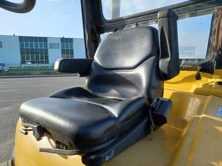 Diesel Forklifts 2013  Yale GDC70VX (8)