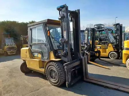 Carrelli elevatori diesel 2009  CAT Lift Trucks DP50K2 (15)