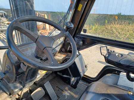 Chariots élévateurs diesel 2009  CAT Lift Trucks DP50K2 (3)