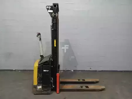 Gerbeurs 2008  CAT Lift Trucks NSP12N (19)
