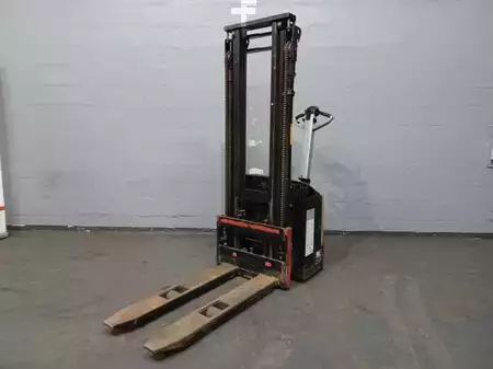 Gerbeurs 2008  CAT Lift Trucks NSP12N (20)