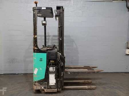 El-stabler - Med platform 2009  CAT Lift Trucks NSR16N (2)
