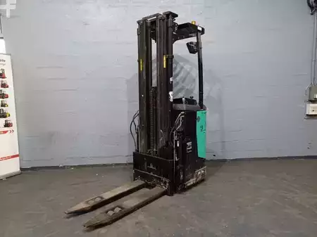 Stacker de condutor em pé 2010  CAT Lift Trucks NSR16N (16)