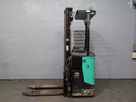 Stacker de condutor em pé 2010  CAT Lift Trucks NSR16N (20)