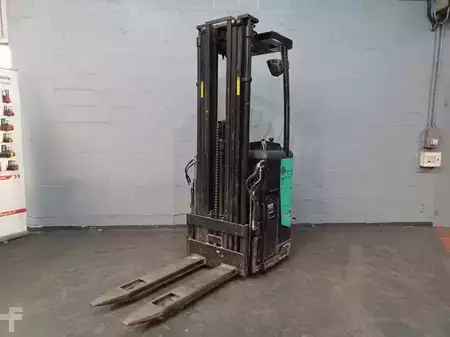 Stacker de condutor em pé 2010  CAT Lift Trucks NSR16N (15)