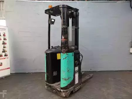 Stacker de condutor em pé 2010  CAT Lift Trucks NSR16N (16)
