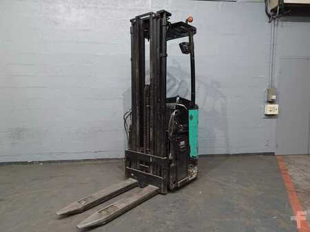 El-stabler - Med platform 2011  CAT Lift Trucks NSR16N (1)