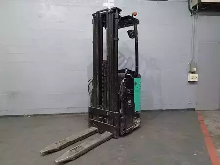 Stacker de condutor em pé 2011  CAT Lift Trucks NSR16N (17)