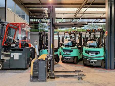 Pallet Stackers 2011  Mitsubishi SBP16N2I (7)