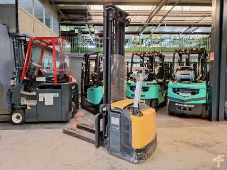 Pallet Stackers 2011  Mitsubishi SBP16N2I (8)