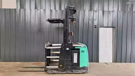 Pystysuora ordreplukker 2013  CAT Lift Trucks NOH10N (16)
