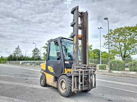 Chariots élévateurs diesel 2017  Yale GDP35VX (2)